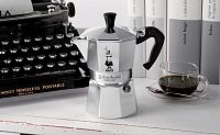 Гейзерная кофеварка Bialetti "Moka express" 9 порций (420 мл.) 1165