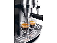 Кофеварка DeLonghi EC 820 B