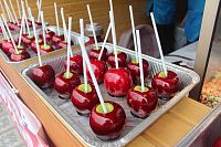 Смесь пищевая для приготовления карамельной глазури для яблок Лесные ягоды  425 гр.